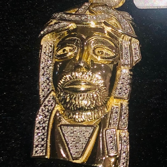 Real diamond Jesus pendant w/10k gold rope chain - Picture 15 of 17